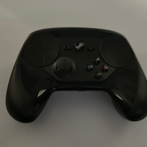 Steam controller by Valve